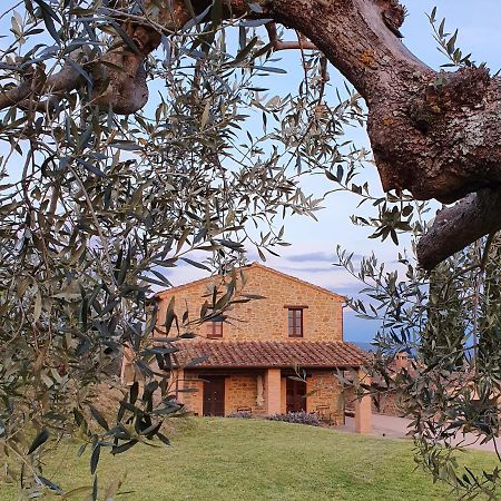 Aparthotel Antico Casale Tiravento Passignano sul Trasimeno Zewnętrze zdjęcie